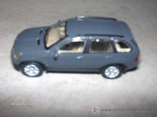 Coches a escala: HONGWELL --- BMW X5 - Foto 1