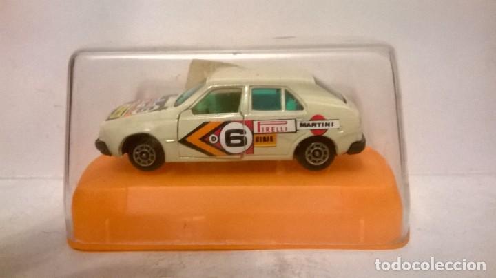Coches a escala: Guiloy Renault 14 - Foto 6