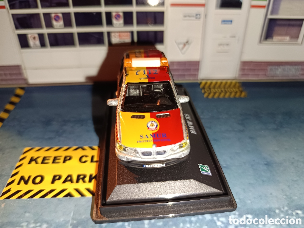 Coches a escala: BMW X5 ( SAMUR 112 ) - Foto 2