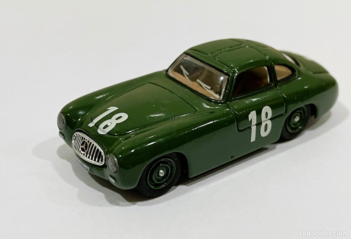 Coches a escala: AUTO METAL JUNIOR LINE DE SCHUCO - MERCEDES-BENZ 300 SL (1952). E: 1/72
