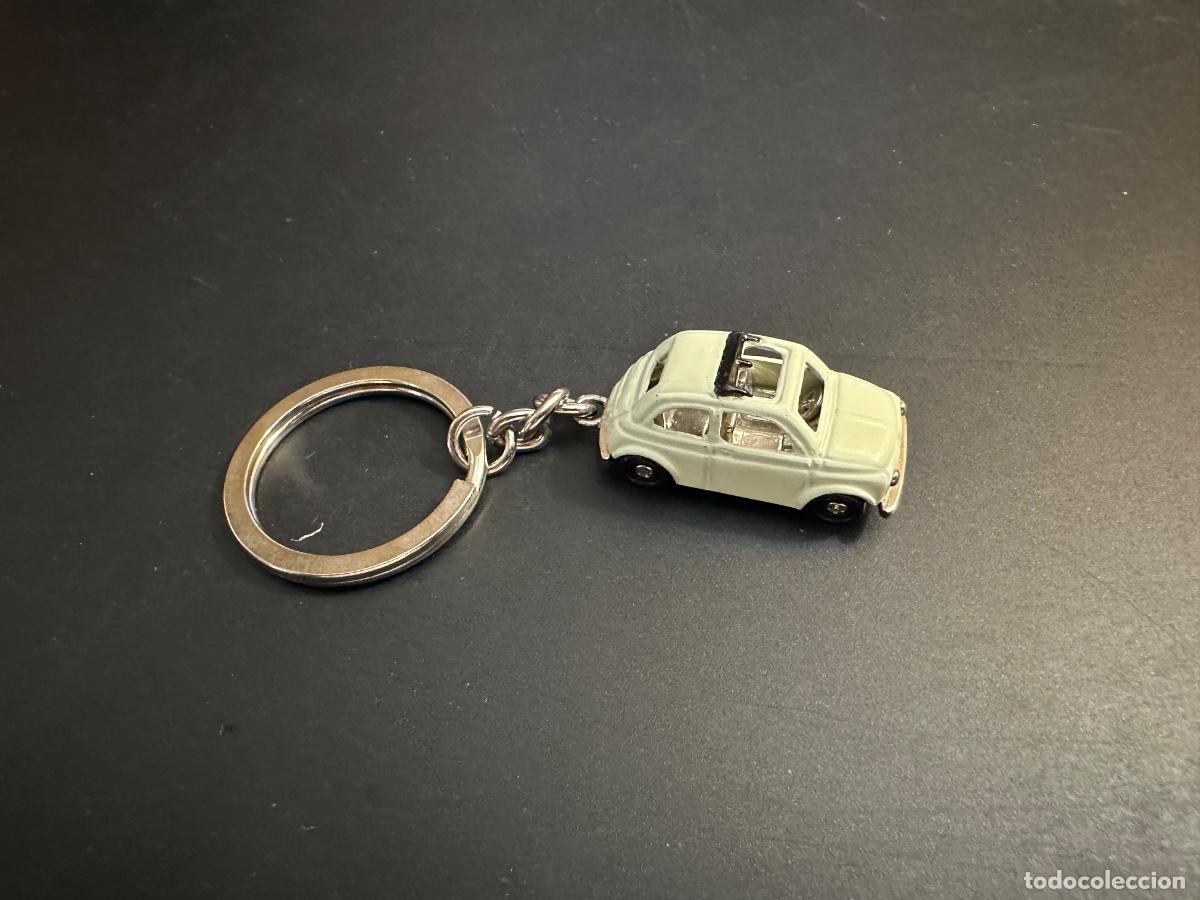 Coches a escala: Miniatura Fiat 500 cl&aacute;sico 1:72 -Llavero met&aacute;lico vintage
