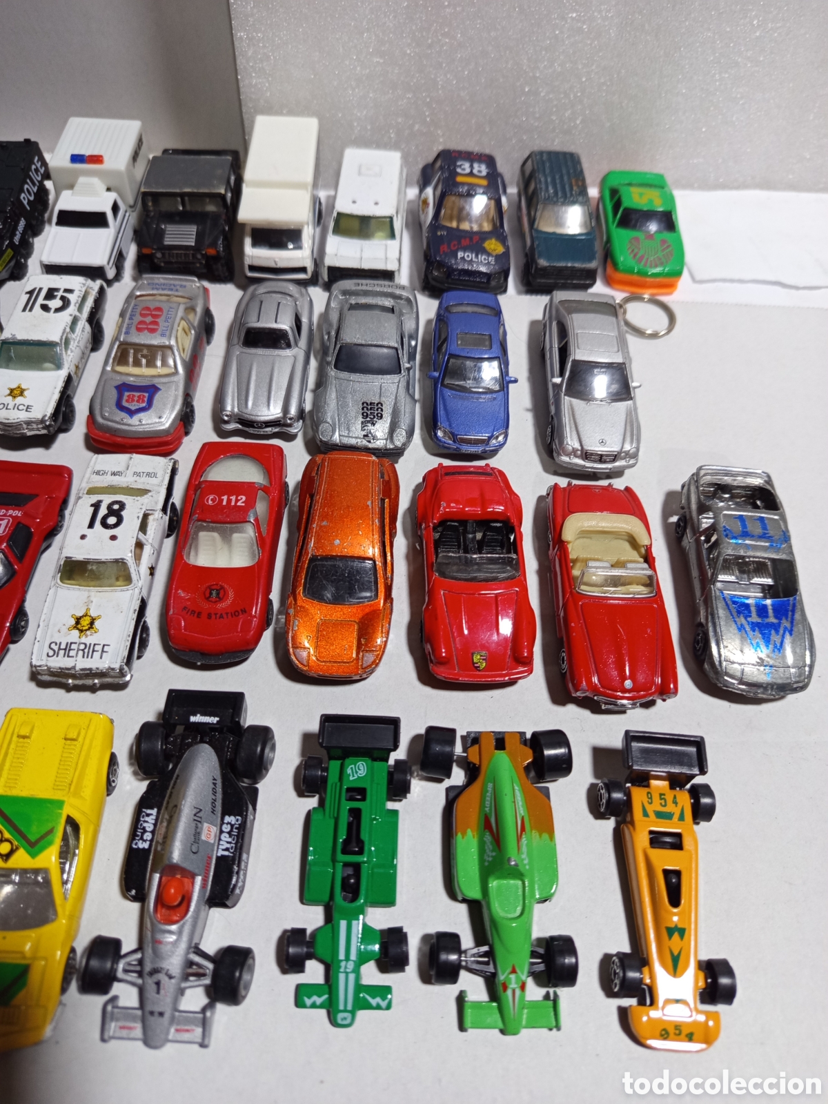 Coches a escala: 38 coches de juguete - Foto 4