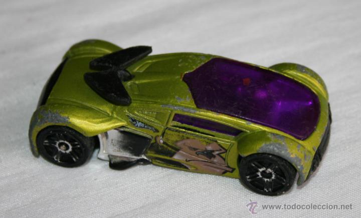 Model cars Hot Wheels: COCHE HOT WHEELS PHANTOM RACER - 2004 MALAYSIA