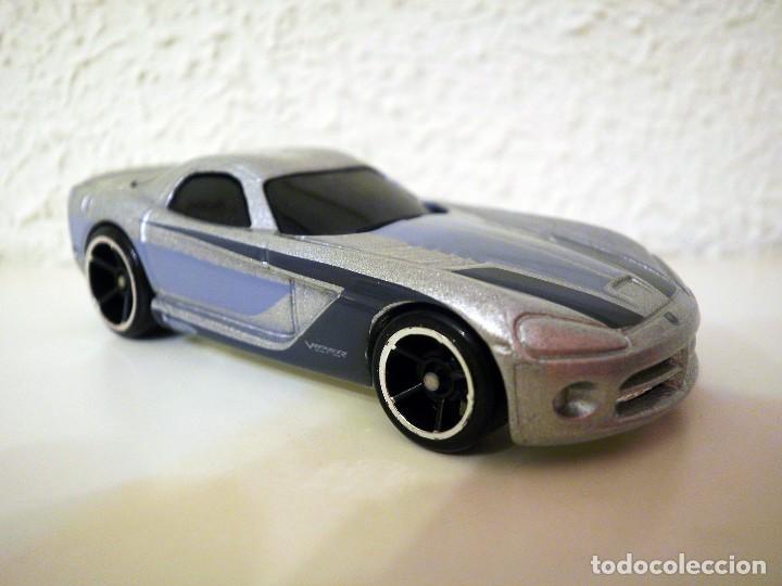 Coches a escala Hot Wheels: Hot Wheels Dodge Viper Coupe - Foto 1