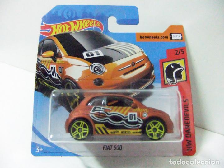 Carros em escala Hot Wheels: FIAT 500 - HOT WHEELS MATTEL HW DAREDEVILS 2018 ESCALA 1:64 - COCHE KONI SPARCO AUTOM&Oacute;VIL