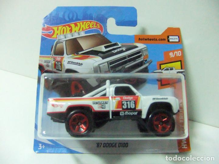 Carros em escala Hot Wheels: &acute;87 DODGE D100 1987 - HOT WHEELS MATTEL HW HOT TRUCKS 9/10 2018 COCHE 1:64 PICKUP PICK UP 4X4 MOPAR