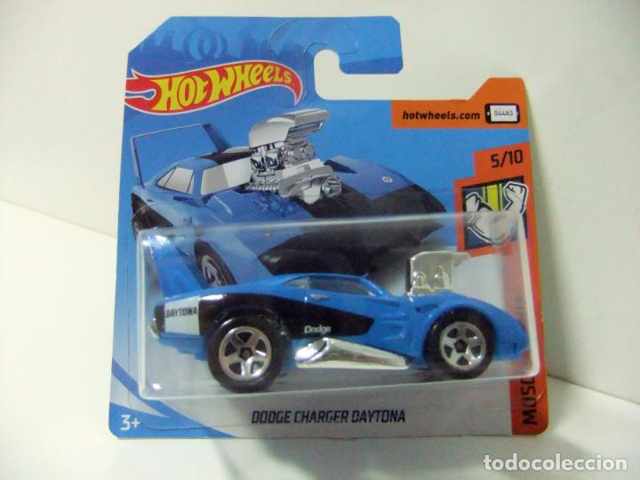Auto in scala Hot Wheels: DODGE CHARGER DAYTONA - HOT WHEELS MATTEL MUSCLE MANIA 2018 - ESCALA 1:64 AUTOM&Oacute;VIL COCHE JUGUETE
