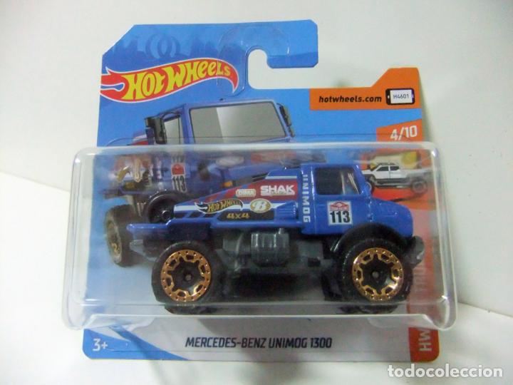 Coches a escala Hot Wheels: MERCEDES-BENZ UNIMOG 1300 - HOT WHEELS HW HOT TRUCKS 2019 ESCALA 1:64 COCHE CAMI&Oacute;N TODOTERRENO 4X4