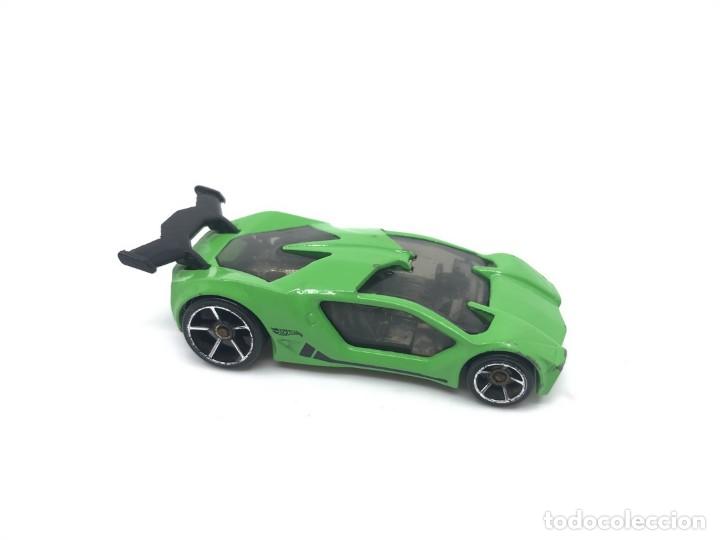 Auto in scala Hot Wheels: Hot Wheels Impavido 1