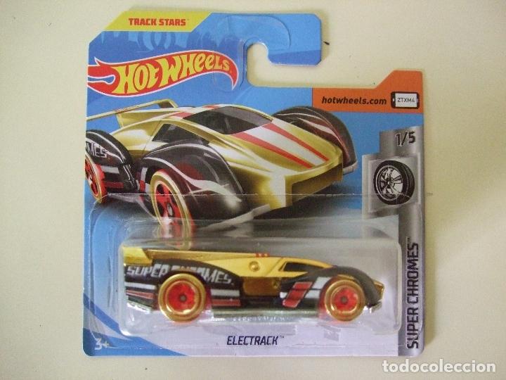 Carros em escala Hot Wheels: ELECTRACK - HOT WHEELS MATTEL TRACK STARS HW SUPER CHROMES 2019 - COCHE CROMADO DORADO AUTO