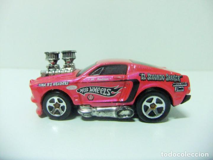 Auto in scala Hot Wheels: 1968 MUSTANG - HOT WHEELS MATTEL 2006 ESCALA 1:64 - FORD &acute;68 COCHE ROSA EL SEGUNDO SHAKER HW TOONED