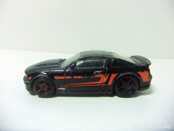 Carros em escala Hot Wheels: &acute;07 FORD MUSTANG 2007 - HOT WHEELS MATTEL AMERICAN PERFORMANCE ESCALA 1:64 - COCHE CUSTOM
