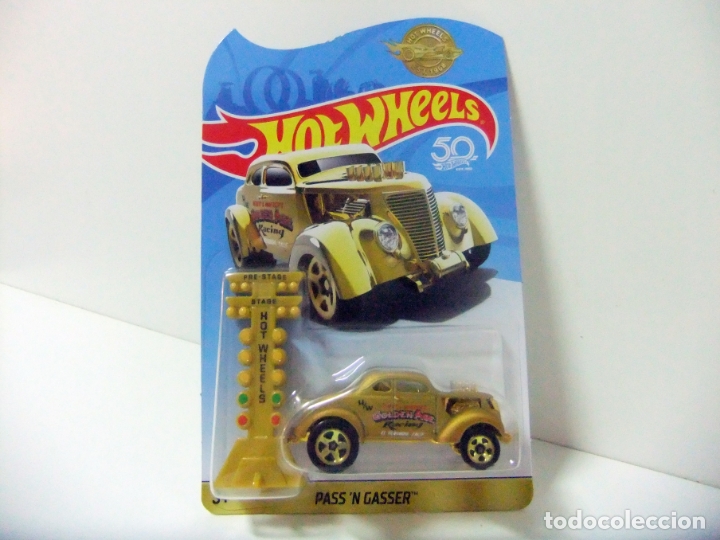 Carros em escala Hot Wheels: PASS &acute;N GASSER GOLDEN AGE RACING DORADO - HOT WHEELS MATTEL 50 ANIVERSARIO ESCALA 1:64 COCHE HOT ROD
