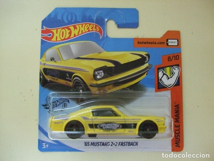 Carros em escala Hot Wheels: &acute;65 MUSTANG 2+2 FASTBACK FORD 1965 - HOT WHEELS MATTEL MUSCLE MANIA 2019 ESCALA 1:64 COCHE AMARILLO