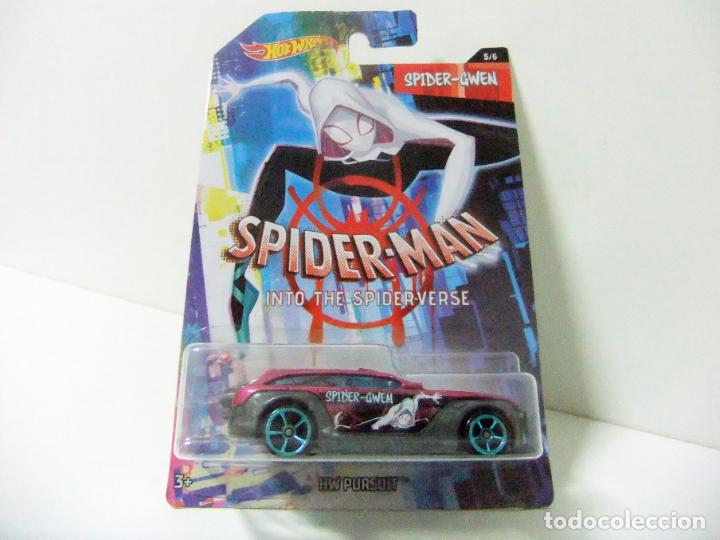 Model cars Hot Wheels: HW PURSUIT - HOT WHEELS MARVEL SPIDERMAN INTO THE SPIDER-VERSE 5/6 - ESCALA 1:64 COCHE SPIDER-GWEN