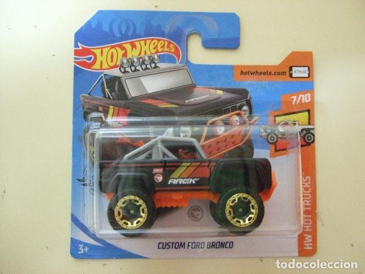 Carros em escala Hot Wheels: CUSTOM FORD BRONCO - HOT WHEELS TREASURE T-HUNT HOT TRUCKS 2019 ESCALA 1:64 COCHE 4X4 TODOTERRENO
