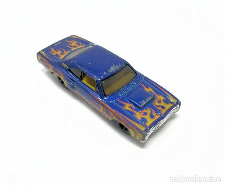 Model cars Hot Wheels: 69 Dodge Coronet Super Bee, versi&oacute;n de 2013 - L9920 de Hot Wheels - Hotwheels - Malasia