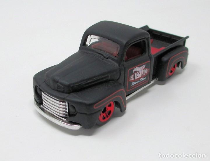Model cars Hot Wheels: 1941 Ford F1 de Hot Wheels - Hotwheels - Malasia 2012/2015.
