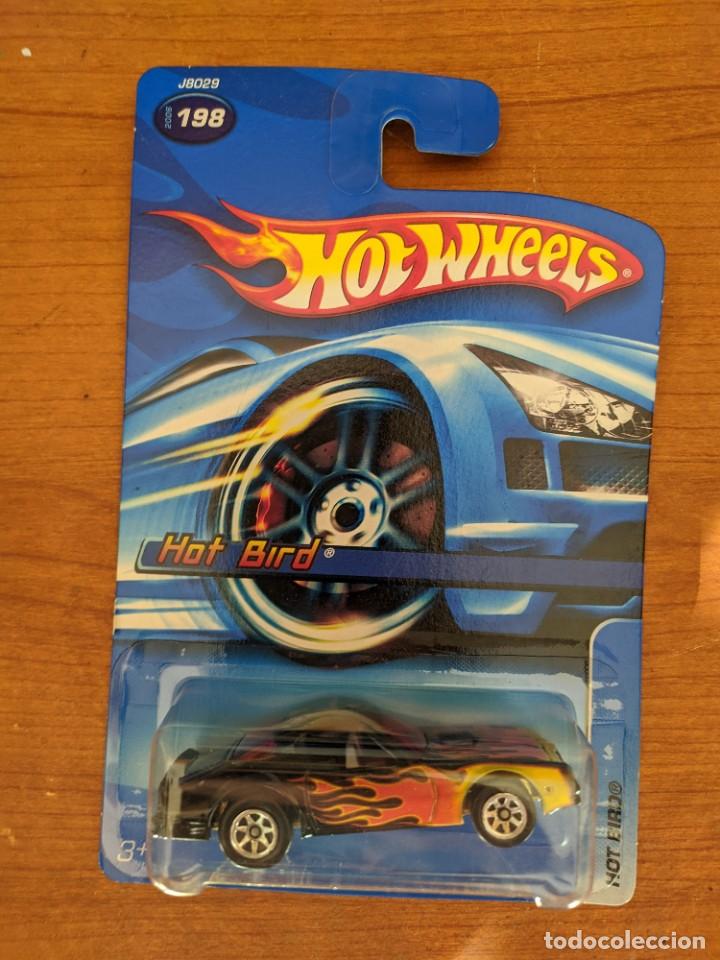 Carros em escala Hot Wheels: HOT WHEELS Hot bird no.198 2006 nuevo en caja .