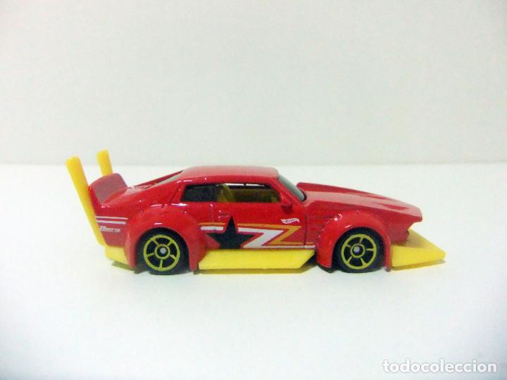 Coches a escala Hot Wheels: MAD MANGA HOT WHEELS MATTEL NIGHTBURNERZ 5-PACK 2019 - ESCALA 1:64 COCHE ROJO Y AMARILLO JUGUETE