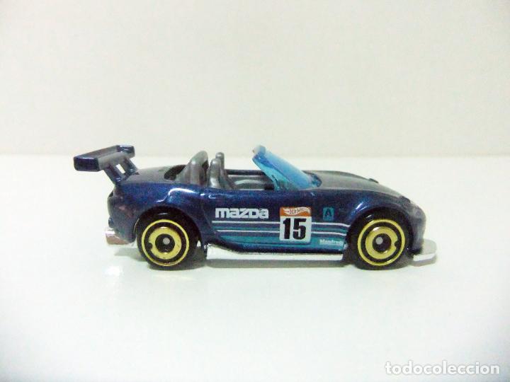 Coches a escala Hot Wheels: &acute;15 MAZDA MX-5 MIATA HOT WHEELS MATTEL NIGHTBURNERZ 5-PACK 2019 - ESCALA 1:64 COCHE 2015 MX5 AZUL