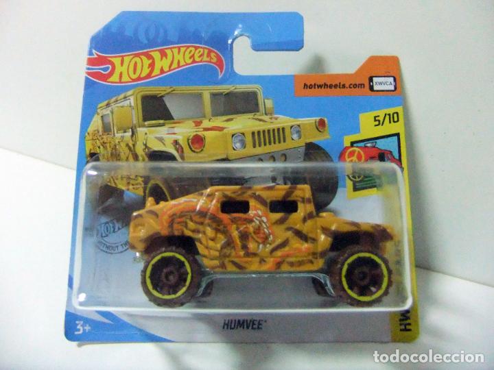 Auto in scala Hot Wheels: HUMVEE - HOT WHEELS MATTEL HW ART CARS 2020 ESCALA 1:64 COCHE 4X4 HUMMER MILITAR CAMUFLAJE SERPIENTE