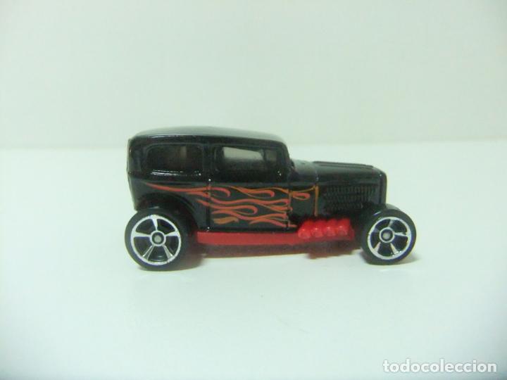 Carros em escala Hot Wheels: MIDNIGHT OTTO - HOT WHEELS MATTEL 2020 - ESCALA 1:64 COCHE CUSTOM FLAMES CAR MULTIPACK EXCLUSIVE