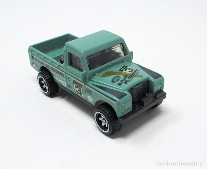 Coches a escala Hot Wheels: Land Rover Series III Pick Up de Hot Wheels - Hotwheels - Mattel 2018 - Malasia