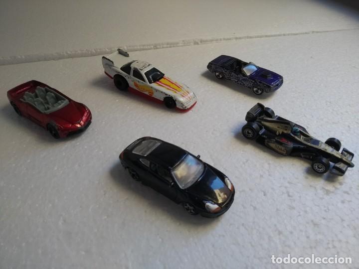 Auto in scala Hot Wheels: SEIS COCHES DE MINIATURA