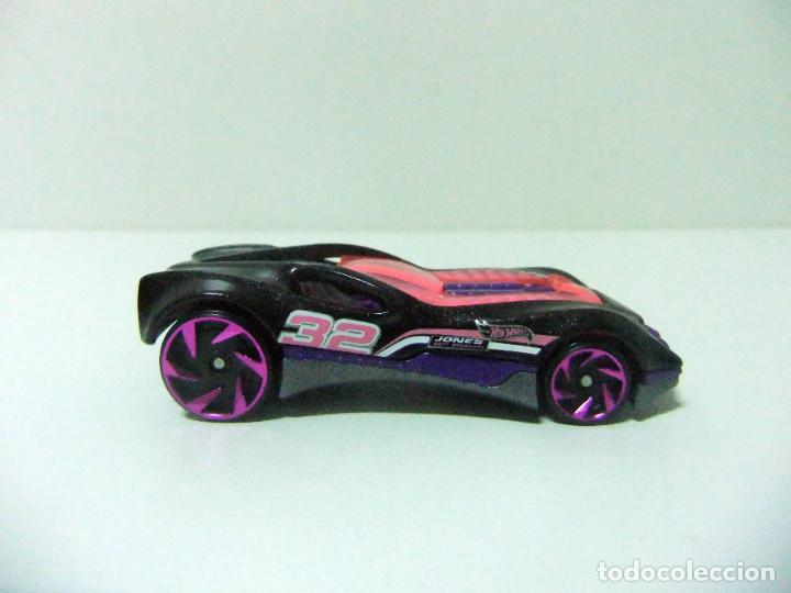 Auto in scala Hot Wheels: CUL8R - HOT WHEELS MATTEL 2018 ESCALA 1:64 COCHE 32 JONES RACE PRODUCTS JUGUETE MULTIPACK EXCLUSIVE