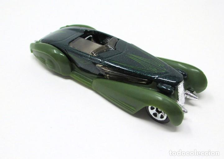 Coches a escala Hot Wheels: Custom Cadillac Fleetwood de Hot Wheels - Hotwheels - Malasia 2012 / 2020