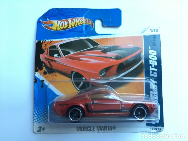 Auto in scala Hot Wheels: HOT WHEELS 67 Shelby GT-500 - Muscle Mania 2010