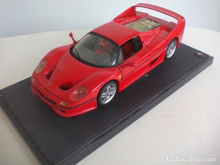 Auto in scala Hot Wheels: FERRARI F50 ROJO 1998. HOTWHEELS. ESCALA 1:18. HOT WHEELS