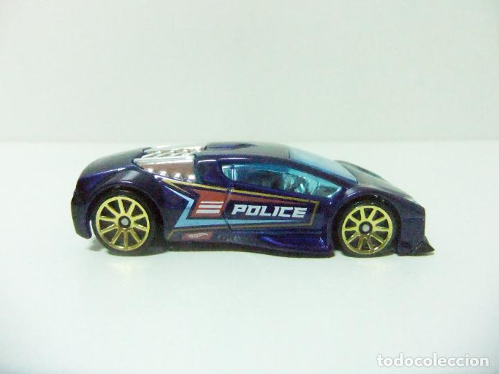 Auto in scala Hot Wheels: ZOTIC POLICE - HOT WHEELS MATTEL 2019 - ESCALA 1:64 COCHE POLIC&Iacute;A CAR JUGUETE HW METRO 5-PACK
