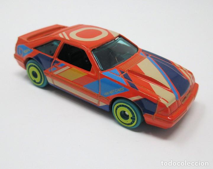 Voitures miniatures Hot Wheels: 92 Ford Mustang de Hot Wheels - Hotwheels - Malasia 2007