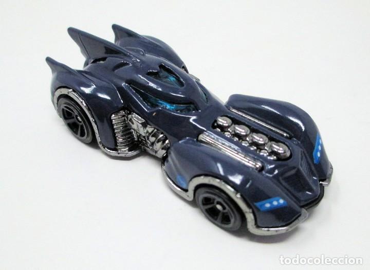 Coches a escala Hot Wheels: Batman Arkham Asylum Batmobile de Hot Wheels - Hotwheels - Malasia 2010