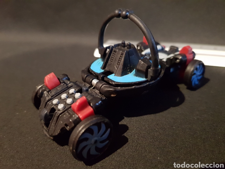 Voitures miniatures Hot Wheels: Hot Wheels ballistiks. Coche que se transforma en bola.