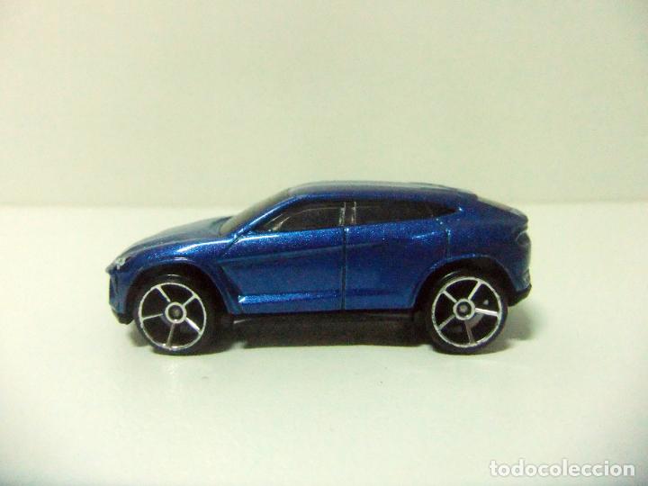 Auto in scala Hot Wheels: LAMBORGHINI URUS - HOT WHEELS MATTEL HW HOT TRUCKS 2016 - ESCALA 1:64 COCHE AUTO LUJO AZUL BLUE CAR