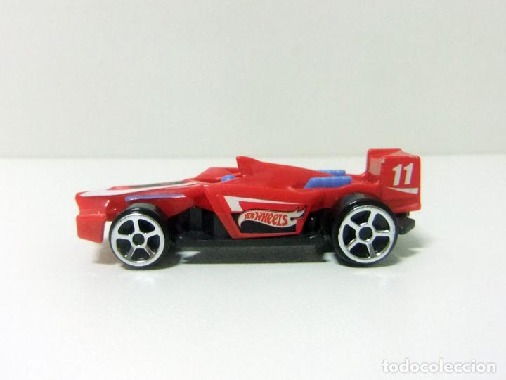 Carros em escala Hot Wheels: WINNING FORMULA HOT WHEELS MCDONALD&acute;S &copy; 2019 MATTEL TKH ESCALA 1:64 COCHE # 11 MCDONALDS JUGUETE