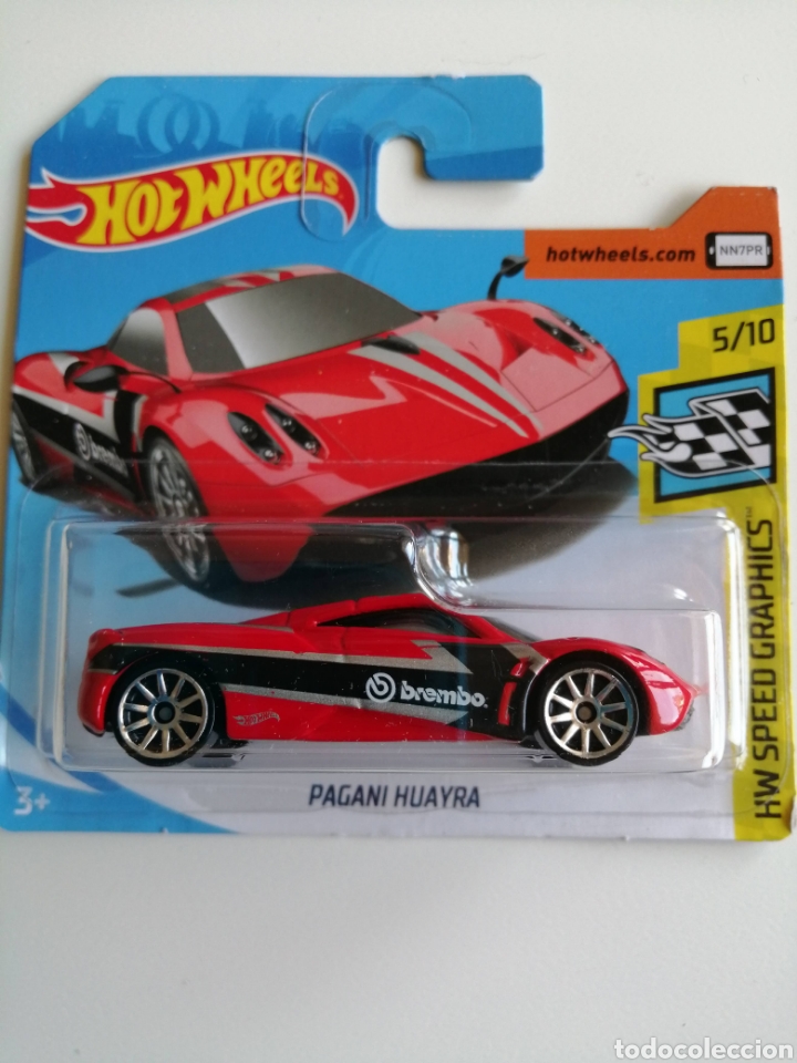 Auto in scala Hot Wheels: HOT WHEELS PAGANI HUAYRA ROJO BREMBO. HW SPEED GRAPHICS 2019. HOTWHEELS 1/64.