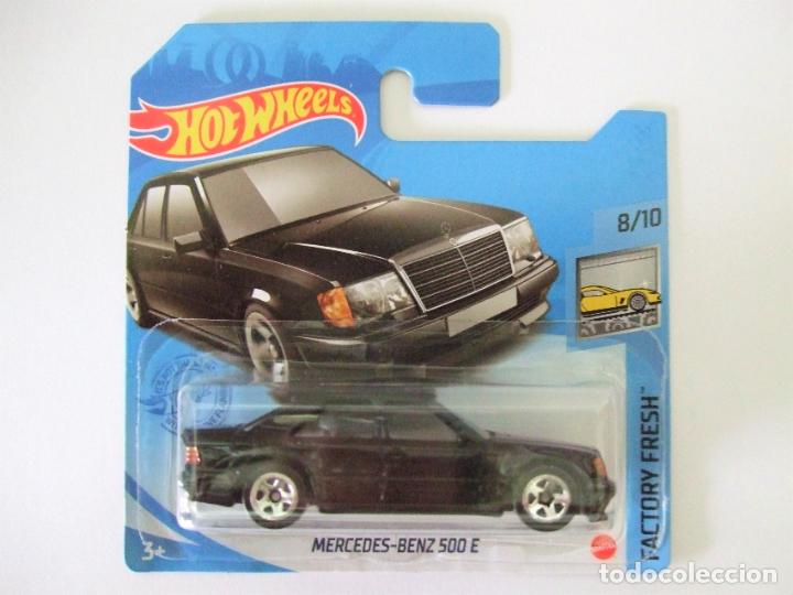 Auto in scala Hot Wheels: MERCEDES-BENZ 500 E - HOT WHEELS MATTEL FACTORY FRESH 8/10 2021 COCHE 1:64 CAR 500E BERLINA NEGRO