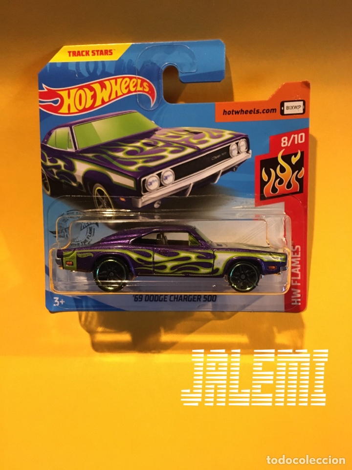 Carros em escala Hot Wheels: HOT WHEELS 69 DODGE CHARGER 500 HW FLAMES 2020
