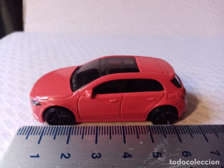 Carros em escala Hot Wheels: HOT WHEELS MERCEDES BENZ CLASE A ROJO MALASIA 2020 COCHE LOTE