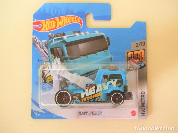 Carros em escala Hot Wheels: HEAVY HITCHER - HOT WHEELS HW METRO 2/10 2021 ESCALA 1:64 COCHE CAMI&Oacute;N GR&Uacute;A ASISTENCIA PLUMA TRUCK