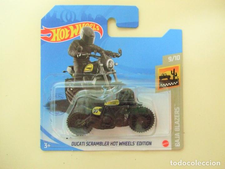 Carros em escala Hot Wheels: DUCATI SCRAMBLER HOT WHEELS EDITION MOONEYES - MATTEL BAJA BLAZERS 9/10 2021 MOTO MOTOCICLETA COCHE