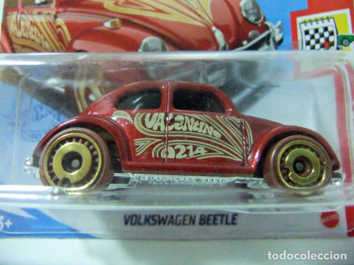 Hot Wheels Volkswagen Beetle Holiday Racers – 4/5 (096/250) 2021 Short Card, Maßstab 1:64, Spielzeugauto