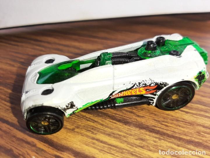 Carros em escala Hot Wheels: Hot wheels.Gearonimo.