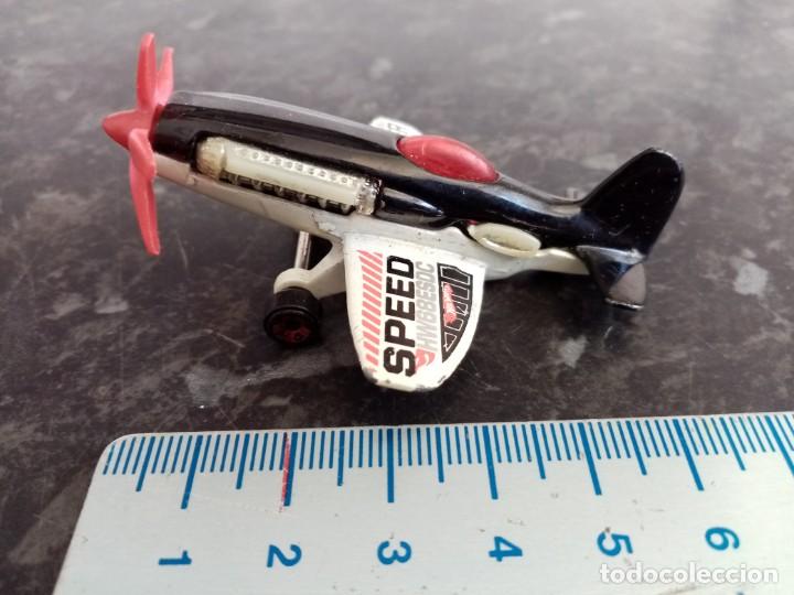 Carros em escala Hot Wheels: HOT WHEELS AVION MAD PROPZ MALASIA 2004 MATTEL LOTE COCHE