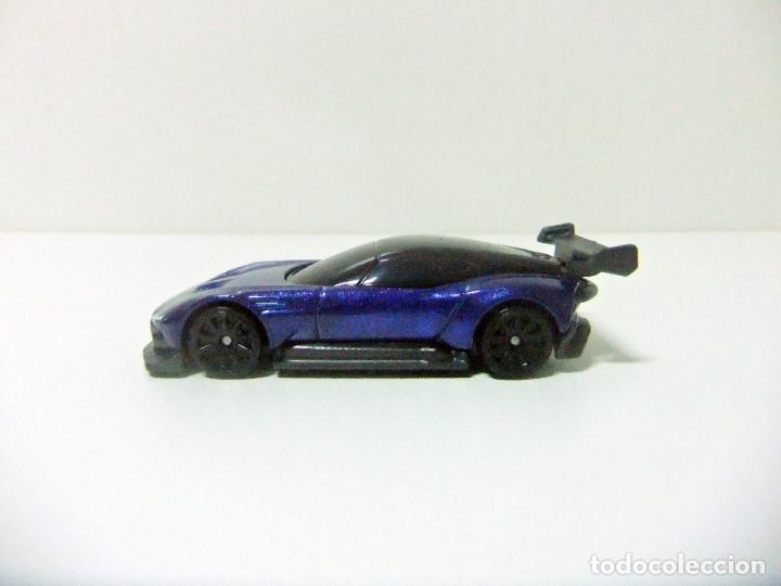 Carros em escala Hot Wheels: ASTON MARTIN VULCAN HOT WHEELS MATTEL 3-PACK &copy; 2020 COCHE 1:64 HW TOY 2021 MULTIPACK EXCLUSIVE FYB45