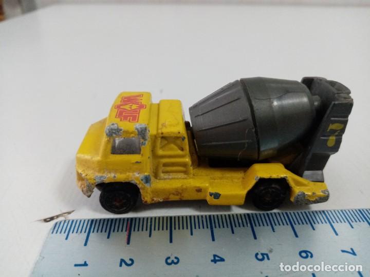 Carros em escala Hot Wheels: HOT WHEELS CAMION HORMIGONERA ECHO EN CHINA COCHE , LOTE